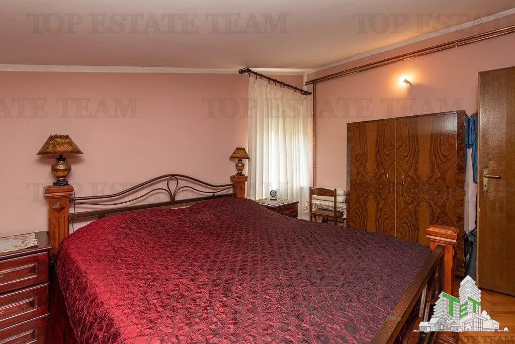 Villa for Sale in Bar, Montenegro - foto 4