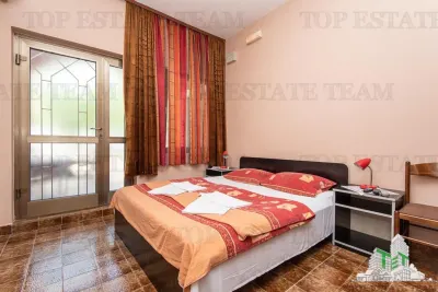 Villa for Sale in Bar, Montenegro - foto 6