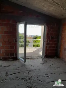 Villa for Sale in Bar, Montenegro - foto 14