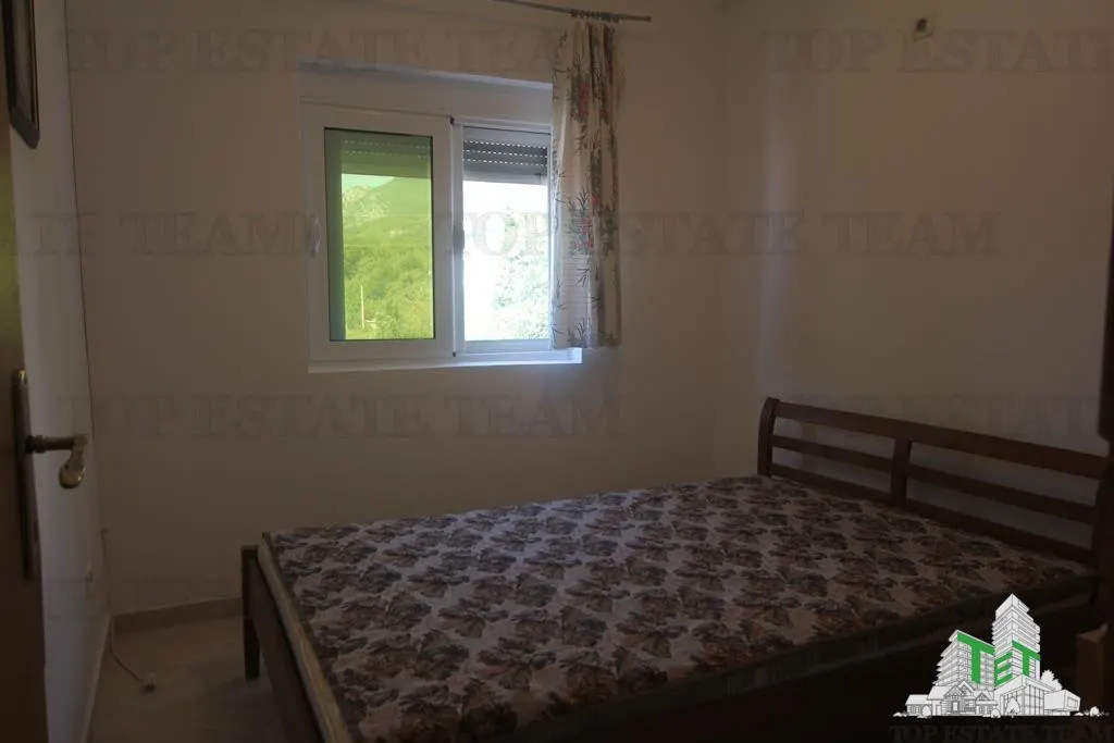 Villa for Sale in Bar, Montenegro - foto 4