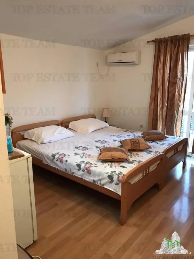 Villa for Sale in Bar, Montenegro - foto 8