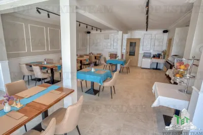 Villa en Venta en Budva, Montenegro - foto 6