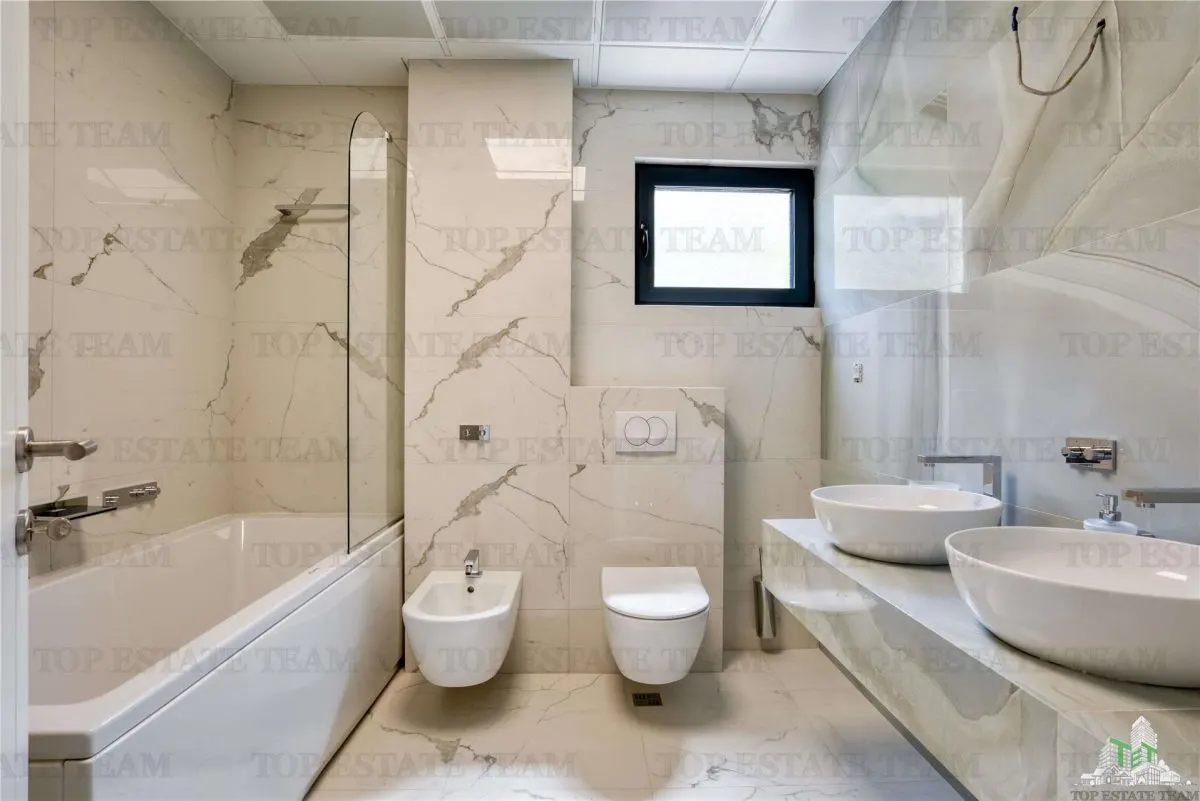 Villa en Venta en Budva, Montenegro - foto 15