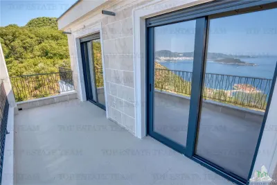 Villa en Venta en Budva, Montenegro - foto 18