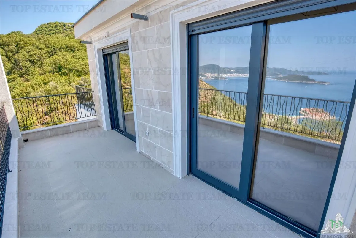 Villa en Venta en Budva, Montenegro - foto 18