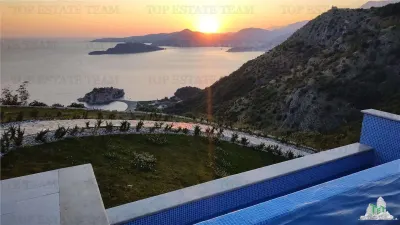 Villa en Venta en Budva, Montenegro - foto 5