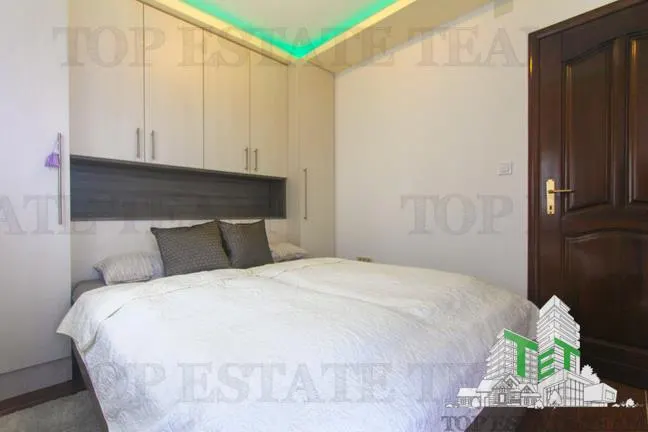 Appartement à Vendre à Budva, Monténégro - foto 3