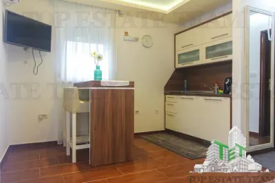 Appartement à Vendre à Budva, Monténégro - foto 7