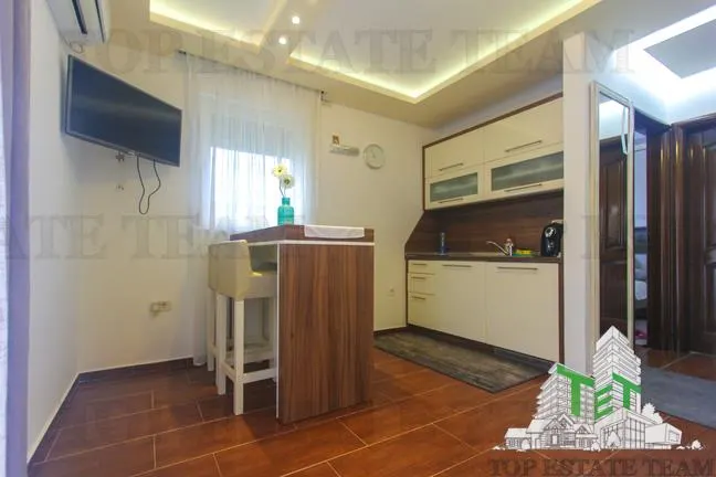 Appartement à Vendre à Budva, Monténégro - foto 8