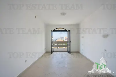 Villa en Venta en Bar, Montenegro - foto 5