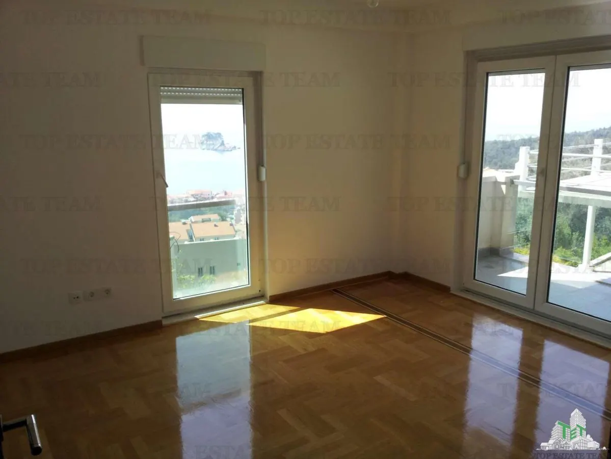 Appartement à Vendre à Budva, Monténégro - foto 5