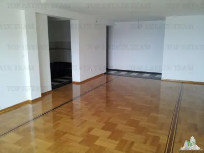 Appartement à Vendre à Budva, Monténégro - foto 7