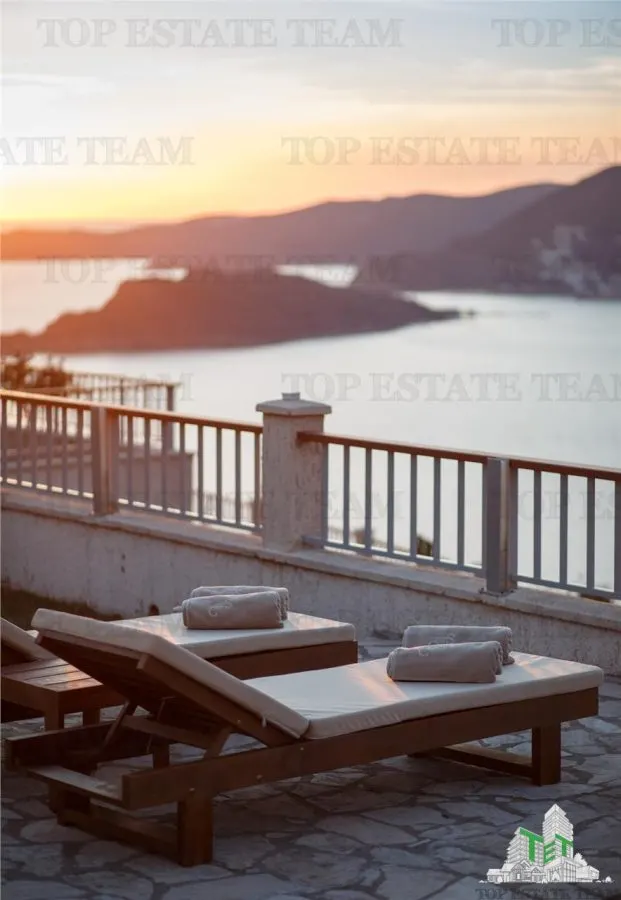 Villa en Venta en Budva, Montenegro - foto 17
