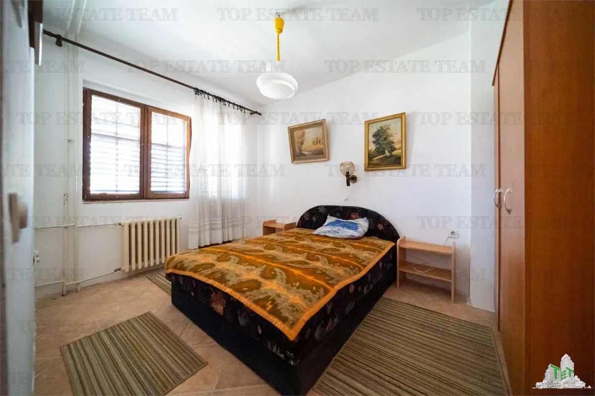 Villa for Sale in Tivat, Montenegro - foto 7