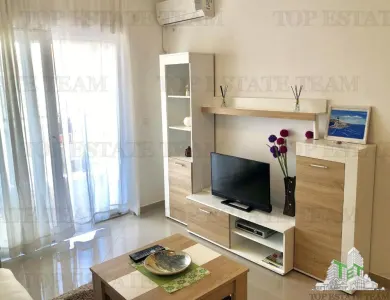Apartment for Sale in Bar, Montenegro - foto 3