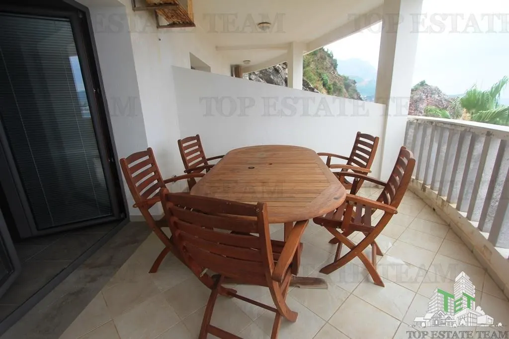 Apartamento en Venta en Budva, Montenegro - foto 12