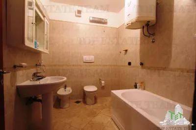 Apartamento en Venta en Budva, Montenegro - foto 10