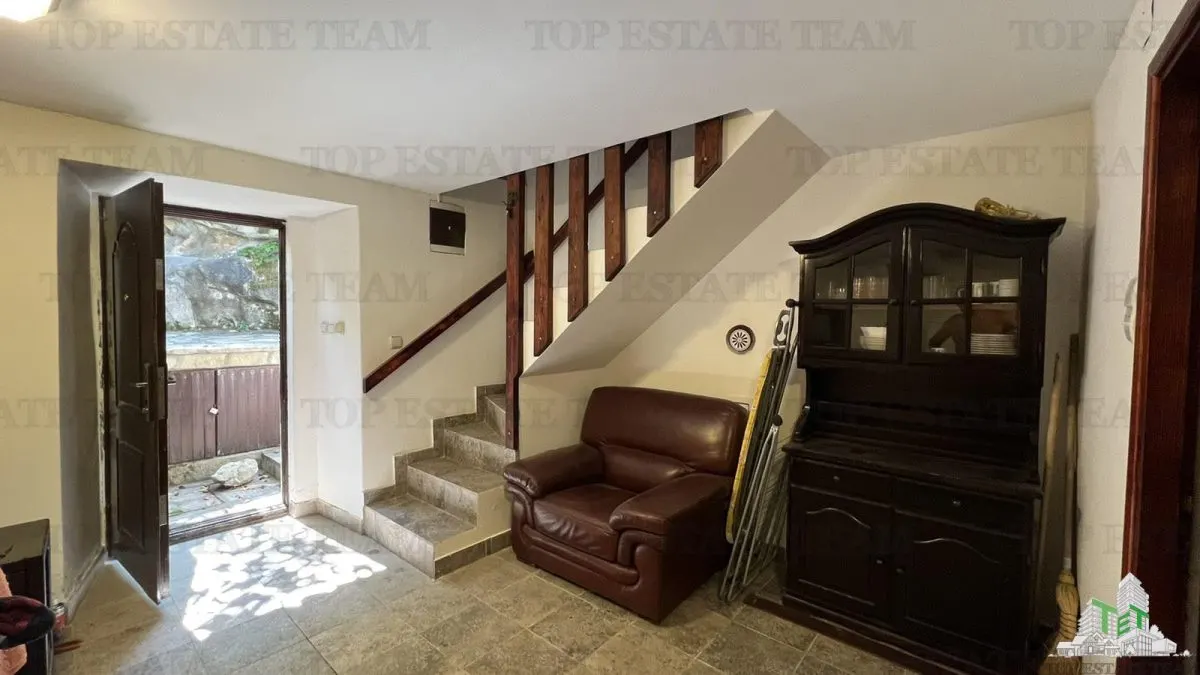 Apartamento en Venta en Tivat, Montenegro - foto 4