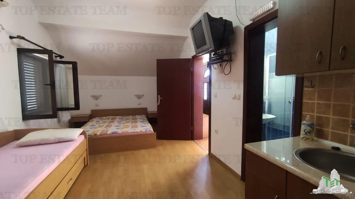 Villa for Sale in Kotor, Montenegro - foto 2