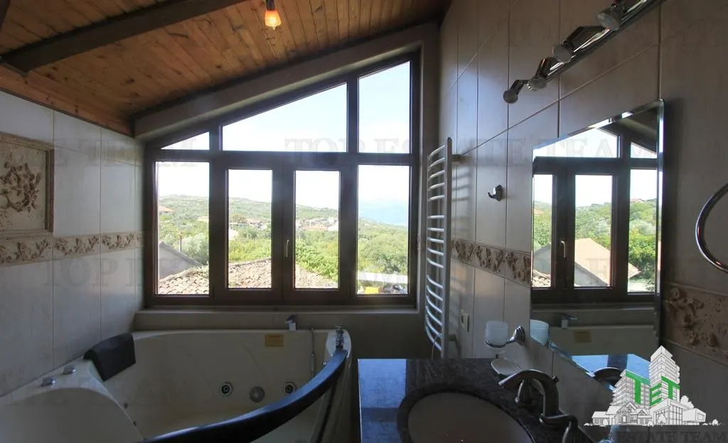 Villa à Vendre à Kotor, Monténégro - foto 19