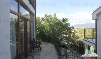 Villa à Vendre à Kotor, Monténégro - foto 3
