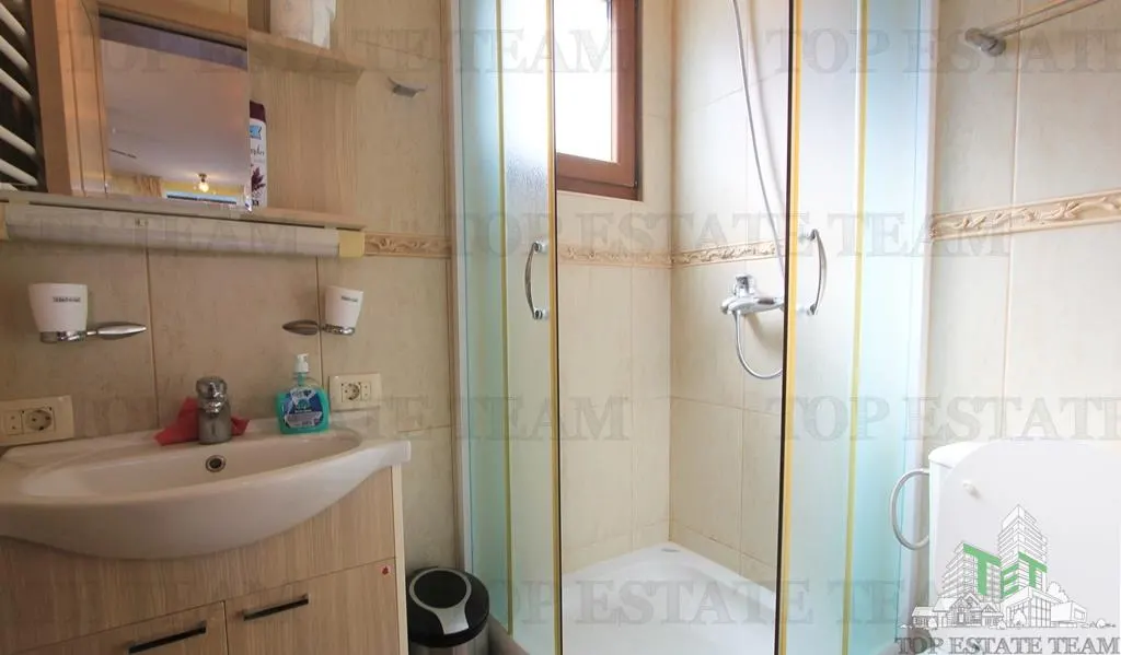 Villa à Vendre à Kotor, Monténégro - foto 22