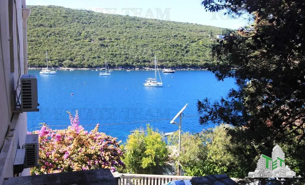Apartment for Sale in Kotor, Montenegro - foto 8