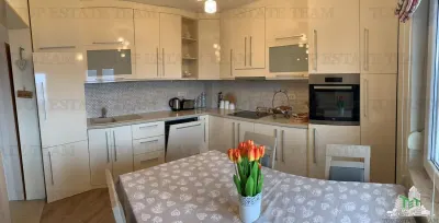 Apartment for Sale in Tivat, Montenegro - foto 4