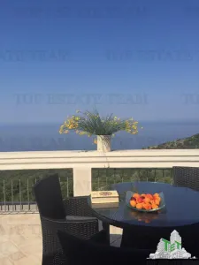 Villa for Sale in Budva, Montenegro - foto 2