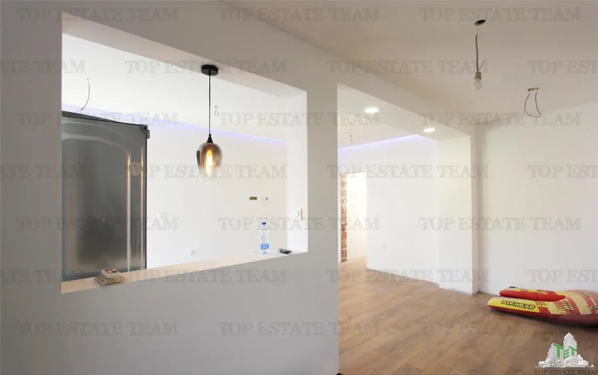 Villa for Sale in Budva, Montenegro - foto 5