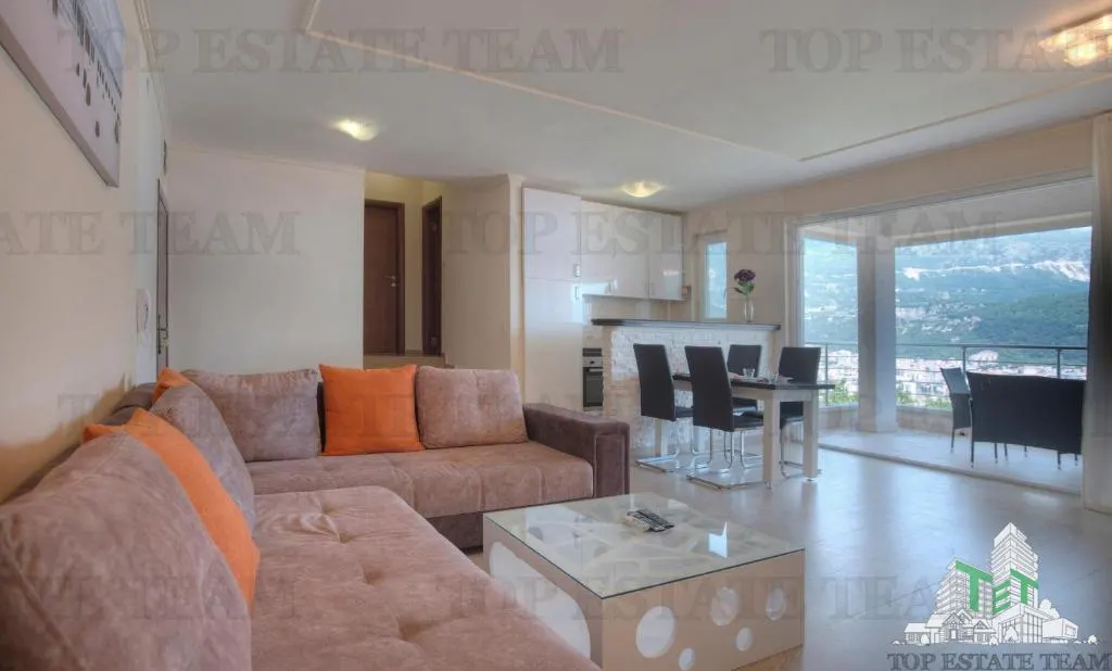 Apartment for Sale in Budva, Montenegro - foto 1