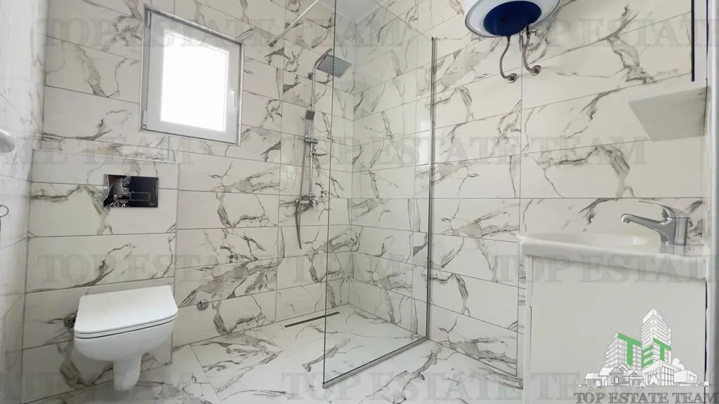 Villa for Sale in Ulcinj, Montenegro - foto 8