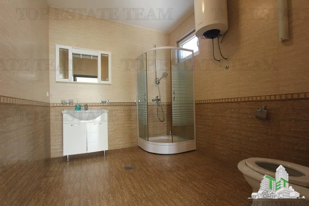 Villa for Sale in Bar, Montenegro - foto 11