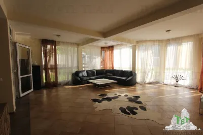 Villa for Sale in Bar, Montenegro - foto 3
