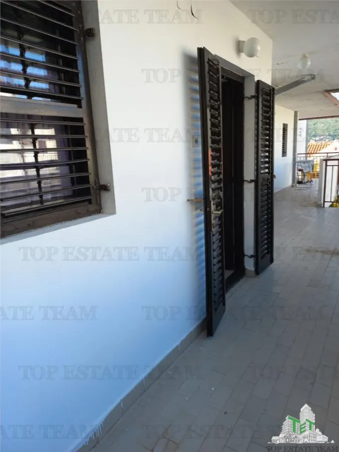 Apartment for Sale in Kotor, Montenegro - foto 3