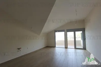 Apartment for Sale in Tivat, Montenegro - foto 3