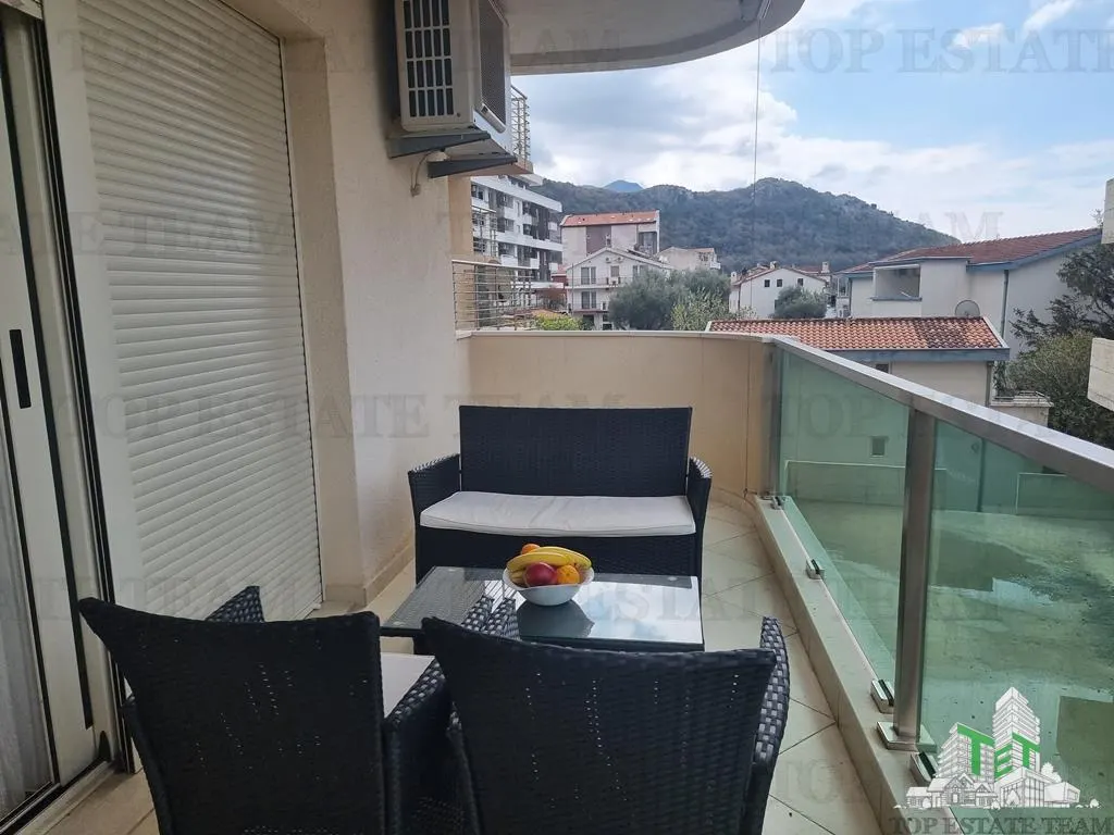 Apartamento en Venta en Budva, Montenegro - foto 11