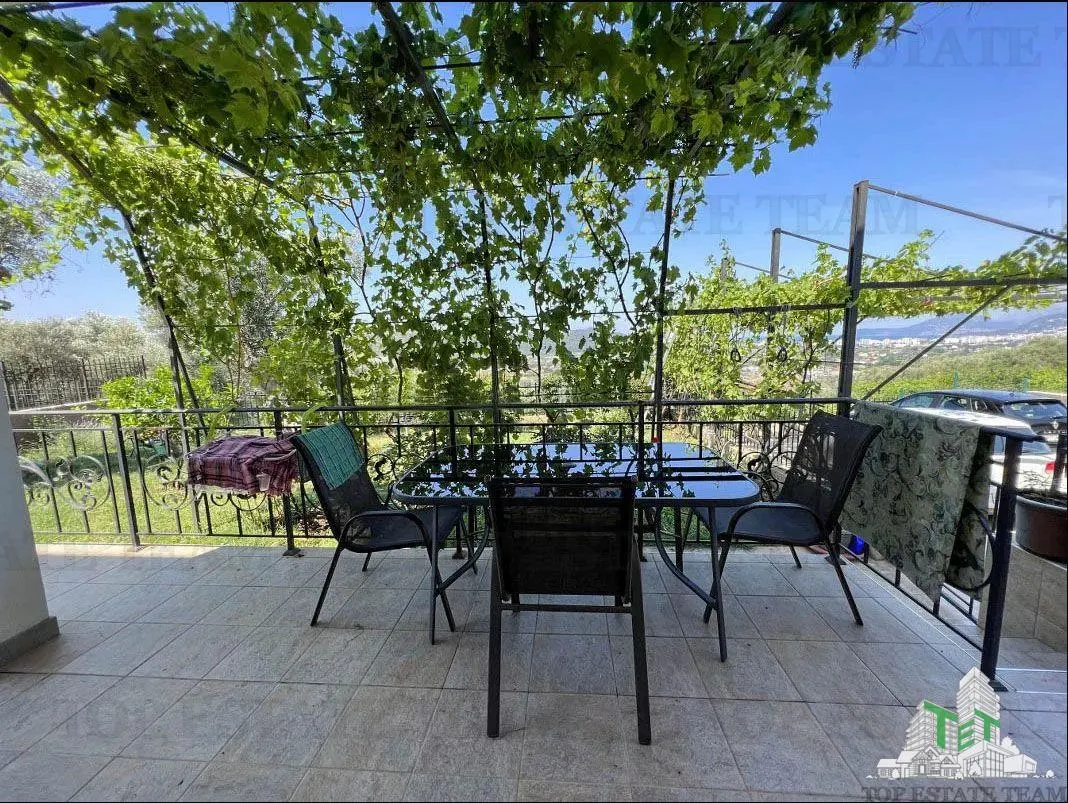 Villa en Venta en Bar, Montenegro - foto 3