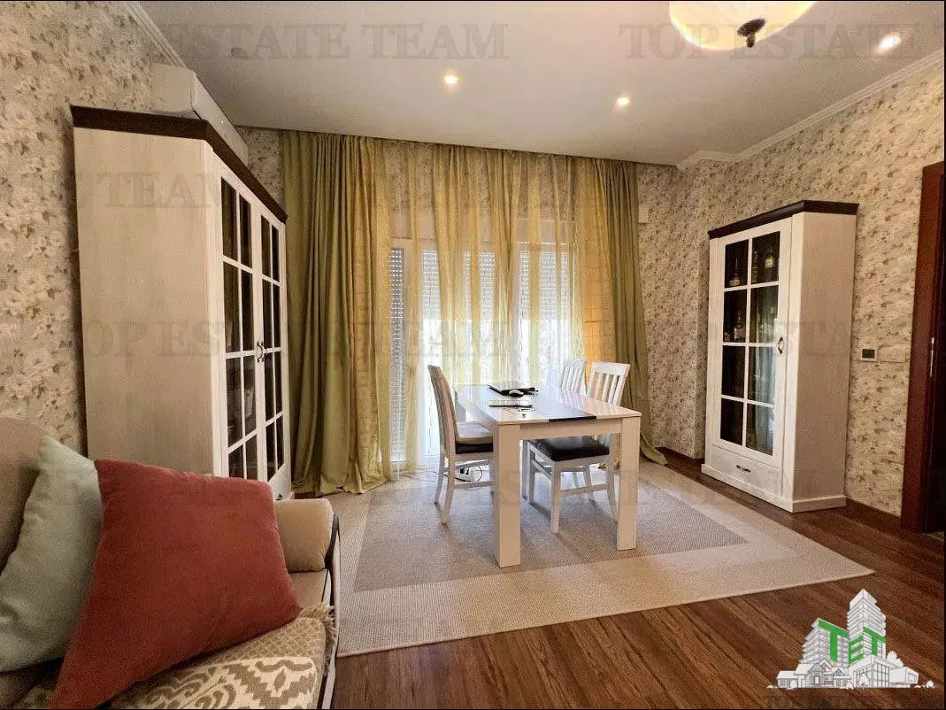 Villa en Venta en Bar, Montenegro - foto 9