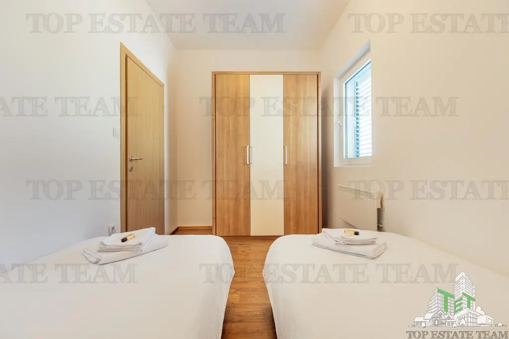 Villa for Sale in Herceg-Novi, Montenegro - foto 8