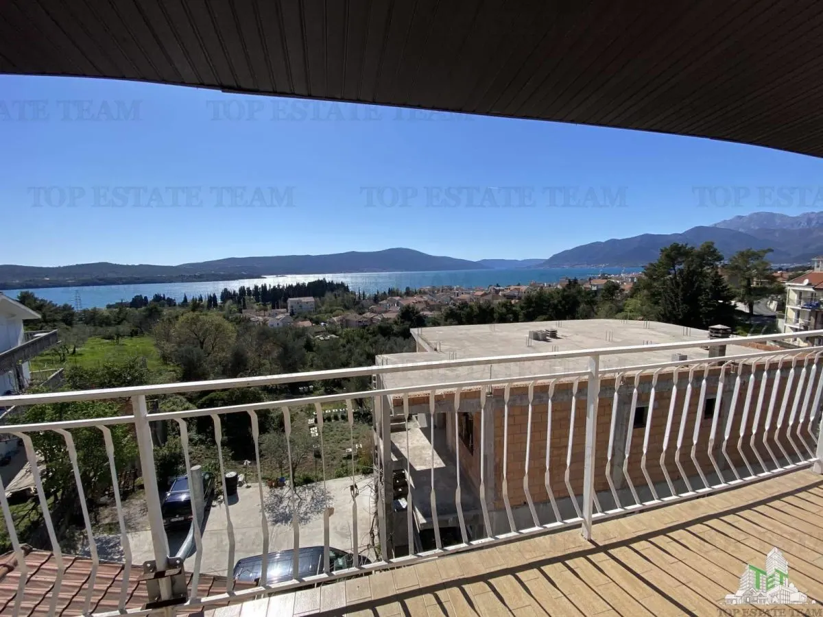 Villa à Vendre à Tivat, Monténégro - foto 11