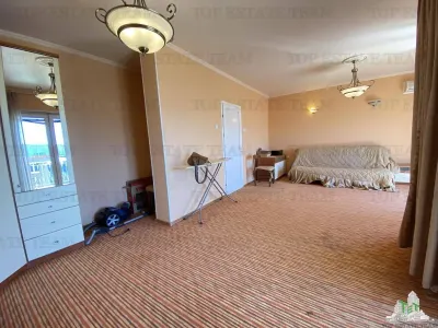 Villa à Vendre à Tivat, Monténégro - foto 5
