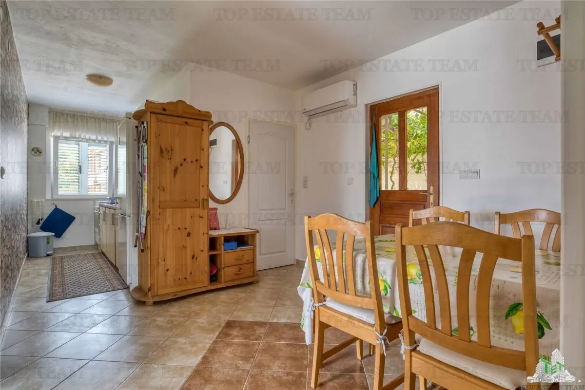 Villa for Sale in Herceg-Novi, Montenegro - foto 6