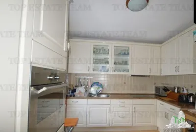 Villa for Sale in Herceg-Novi, Montenegro - foto 8