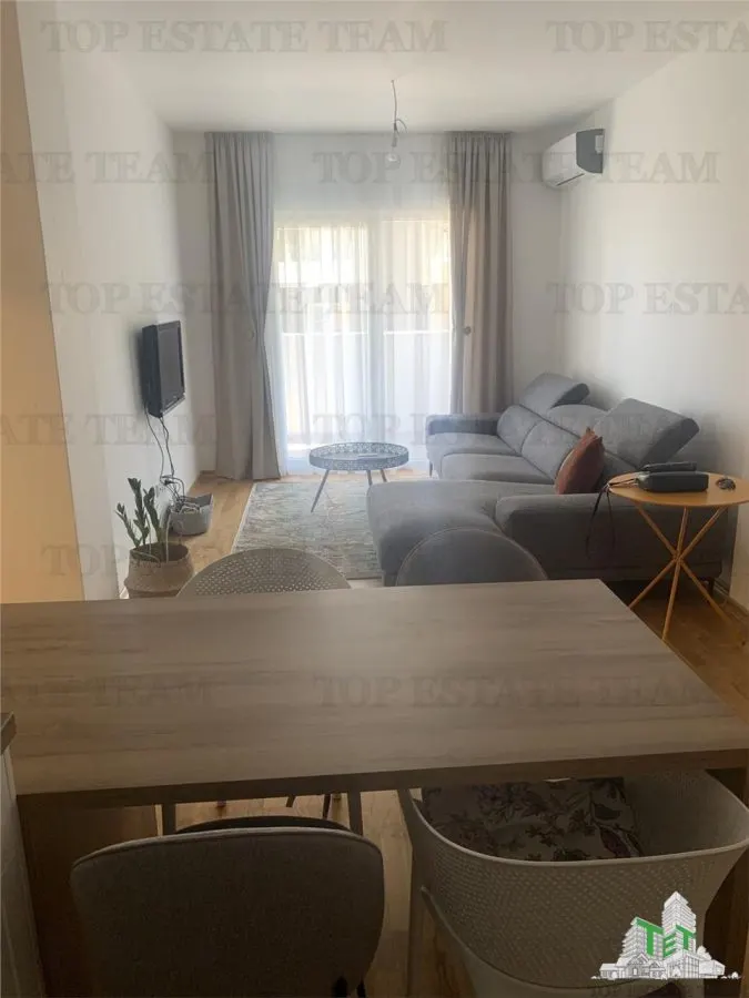 Apartamento en Venta en Budva, Montenegro - foto 2
