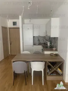 Apartamento en Venta en Budva, Montenegro - foto 4