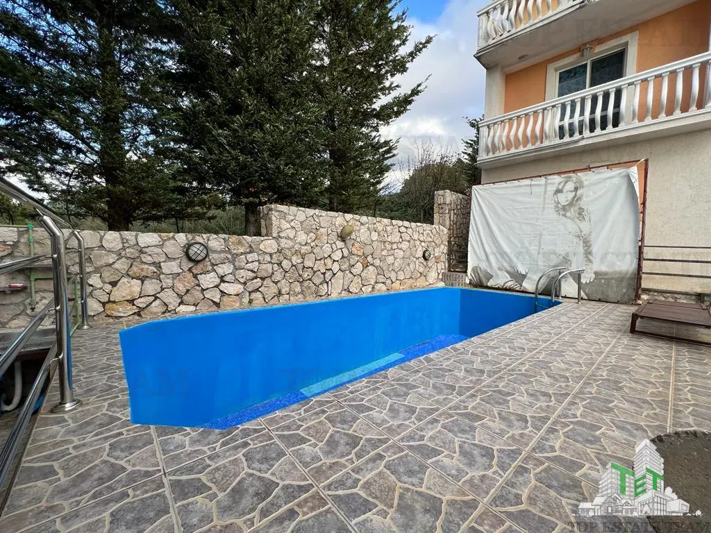 Villa for Sale in Bar, Montenegro - foto 16