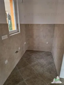 Apartamento en Venta en Herceg-Novi, Montenegro - foto 3