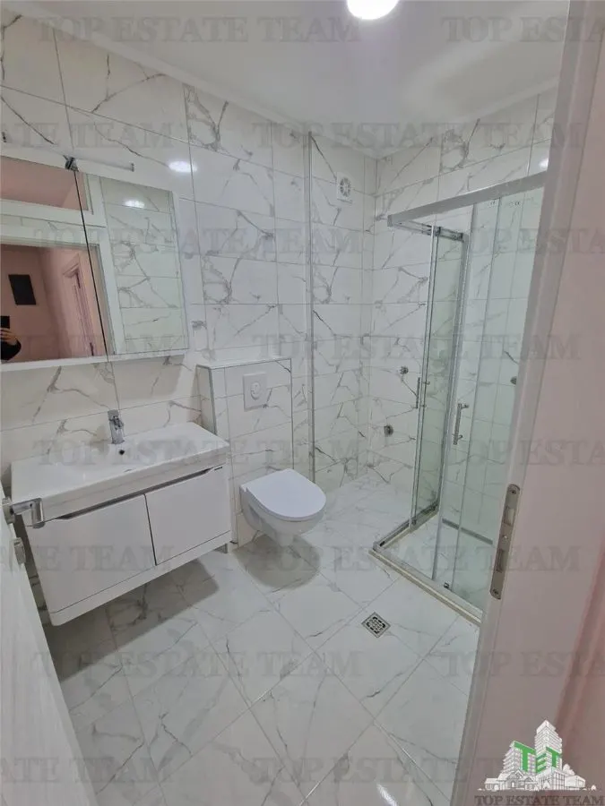 Apartamento en Venta en Herceg-Novi, Montenegro - foto 6