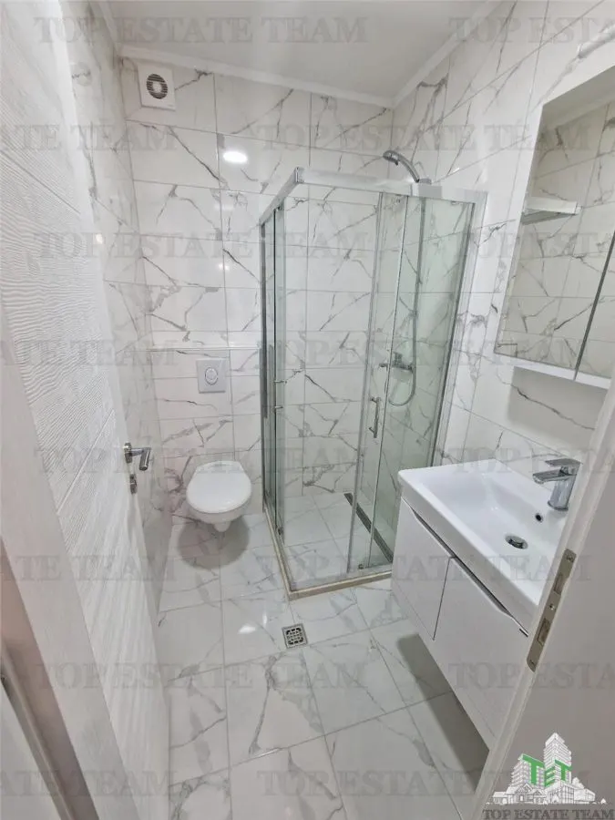 Apartamento en Venta en Herceg-Novi, Montenegro - foto 7